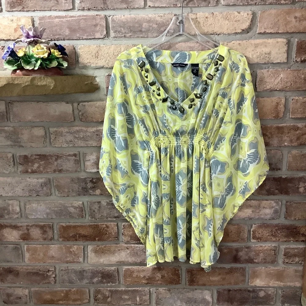 NEW YORK & COMPANY Sheer Butterfly Print Embellished Top 164